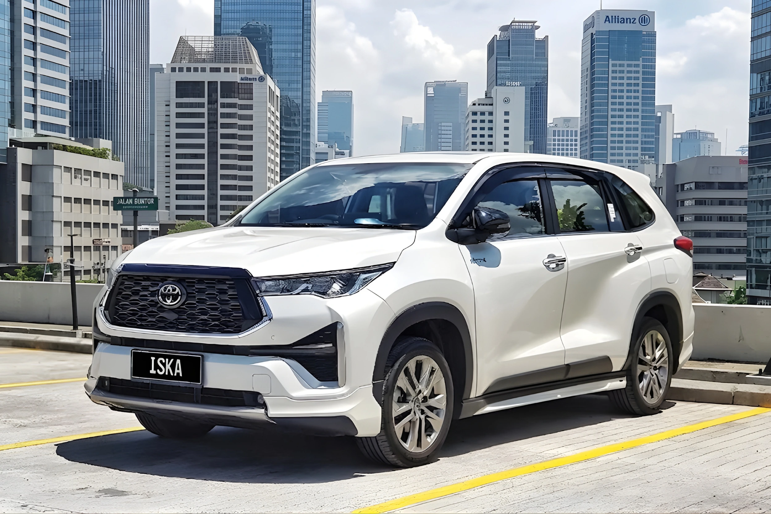 Rental Mobil Innova Zenix Hybrid di Guntur – ISKA CIPTA JAYA