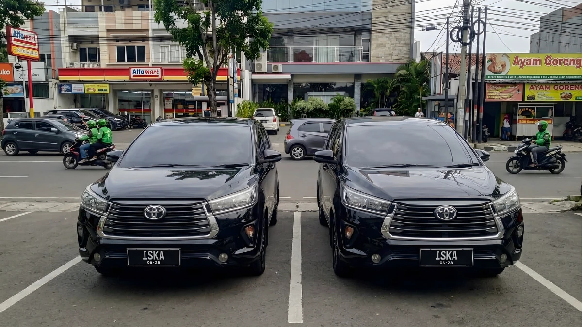 Rental Mobil Innova Reborn di Tebet – ISKA CIPTA JAYA