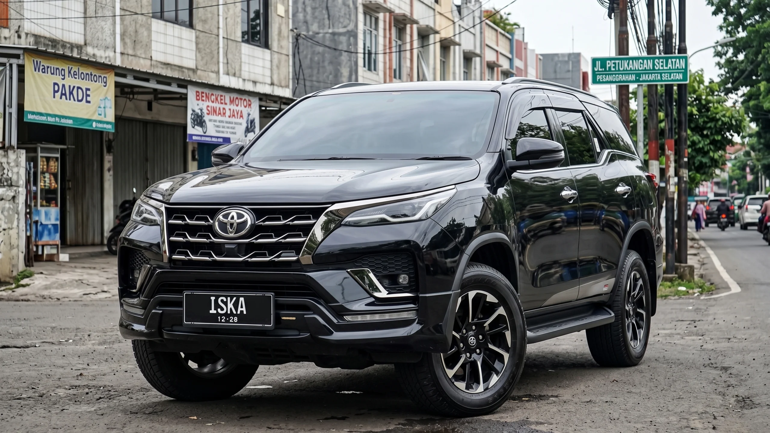 Rental Mobil Fortuner di Petukangan Selatan – ISKA CIPTA JAYA