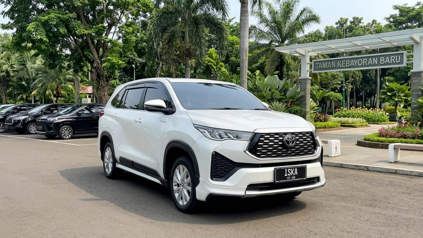 Rental Mobil Innova Zenix Hybrid di Kebayoran Baru – ISKA CIPTA JAYA