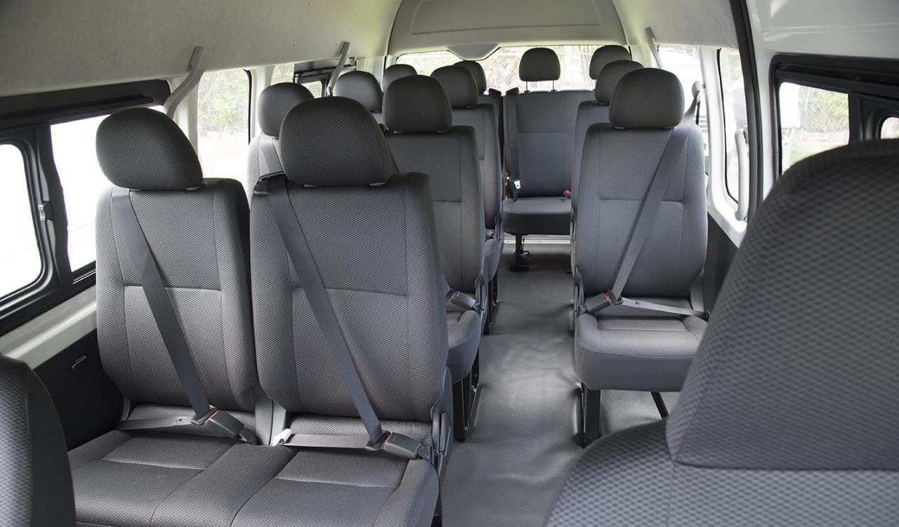 SEWA HIACE GROGOL JAKARTA BARAT interior hiace SEWA HIACE GROGOL JAKARTA BARAT